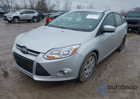 2012 Ford Focus Se из США, поврежденный, VIN 1FAHP3F29CL295519